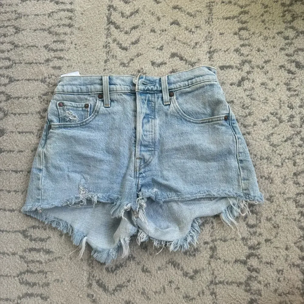 Levi’s 501® HIGH RISE WOMEN'S SHORTS W25 - Picture 6 of 11